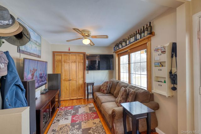 108 St Andrews Road, Walden, NY 12586