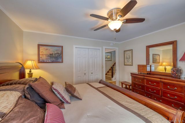 108 St Andrews Road, Walden, NY 12586