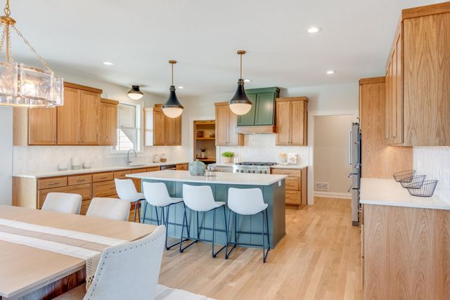 14325 Brockton Lane, Rogers, MN 55374