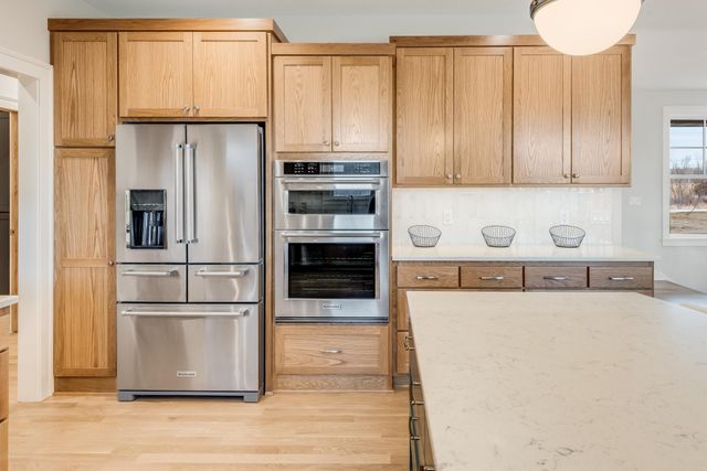 14325 Brockton Lane, Rogers, MN 55374