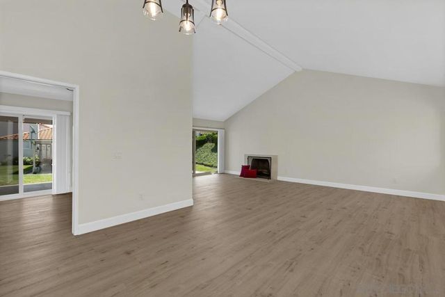 12631 Paseo Del Verano 64, San Diego, CA 92128