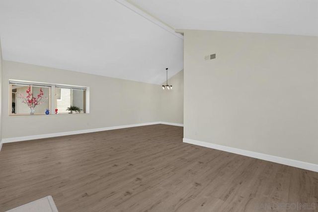 12631 Paseo Del Verano 64, San Diego, CA 92128