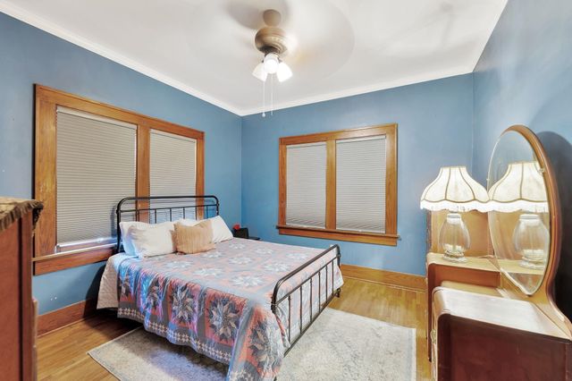 201 N Meridian Ave, Wichita, KS 67203