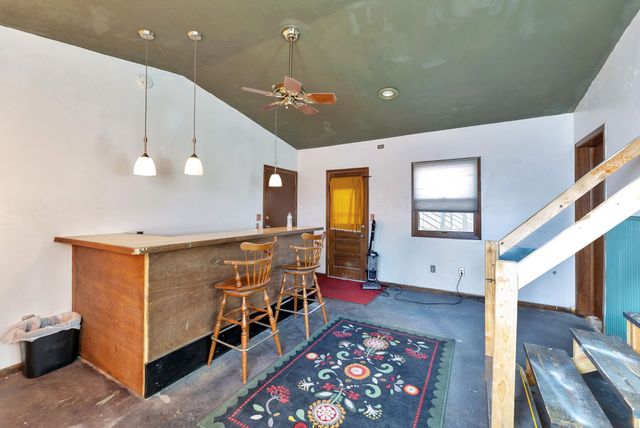 201 N Meridian Ave, Wichita, KS 67203