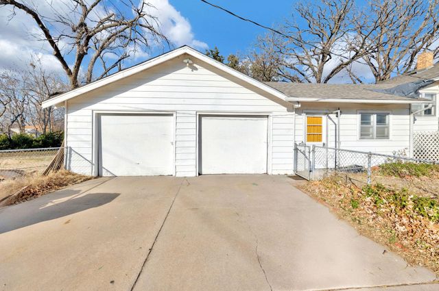 201 N Meridian Ave, Wichita, KS 67203