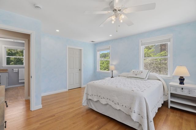 35 Kendrick Road, Wakefield, MA 01880