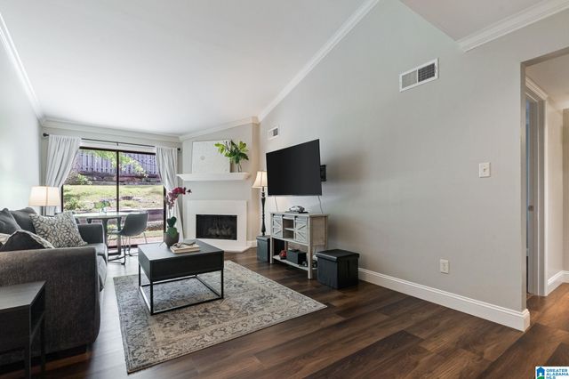 217 E Green Unit 217, Vestavia Hills, AL 35243