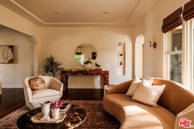 3719 Somerset Drive, Los Angeles, CA 90016