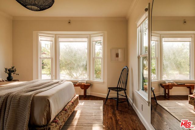 3719 Somerset Drive, Los Angeles, CA 90016