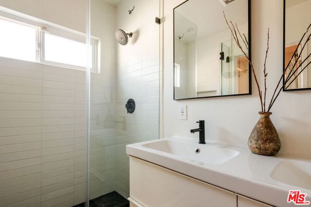 3719 Somerset Drive, Los Angeles, CA 90016