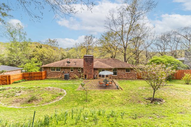 6524 Brownlee Dr, Nashville, TN 37205