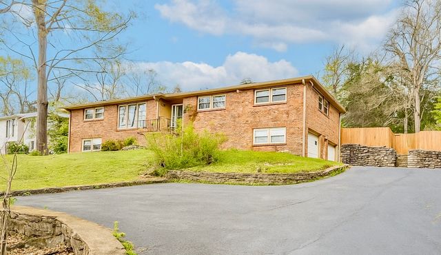 6524 Brownlee Dr, Nashville, TN 37205