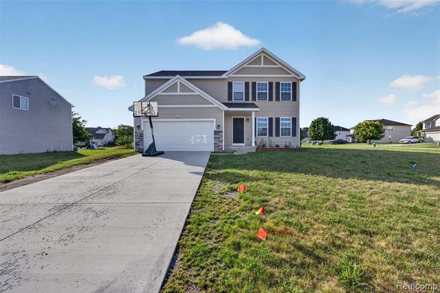 4080 Meadow Walk Boulevard, Grand Blanc, MI 48439