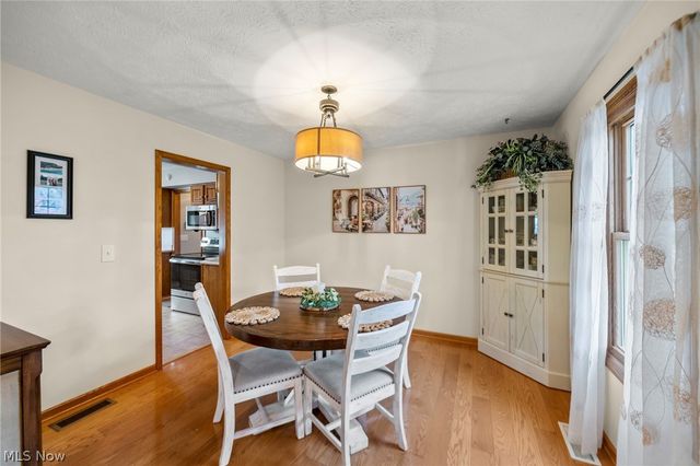 114 Shawnee Circle, Louisville, OH 44641