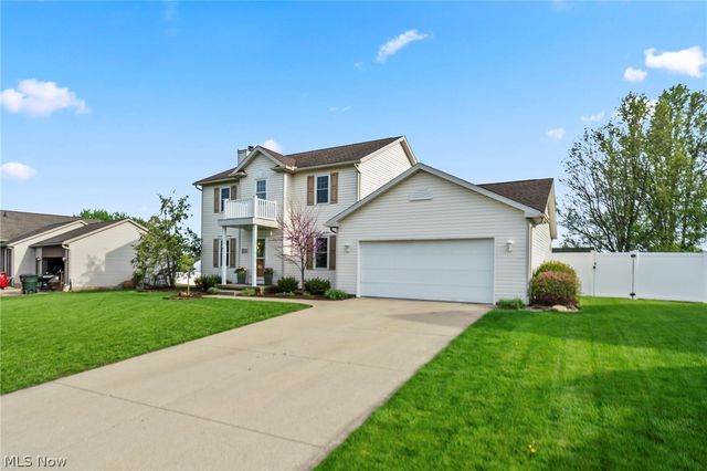 114 Shawnee Circle, Louisville, OH 44641