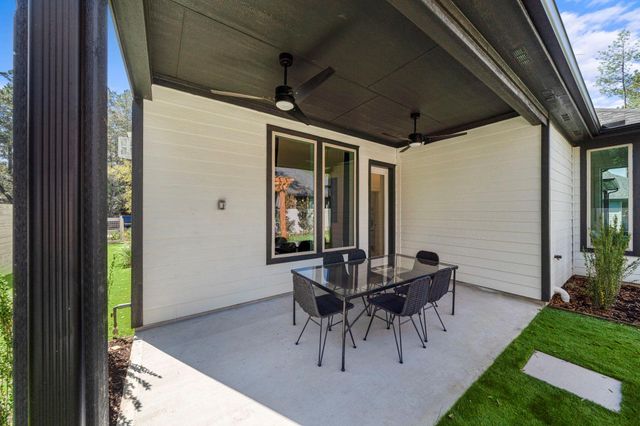 11531 Dosey Doe Drive, Montgomery, TX 77316