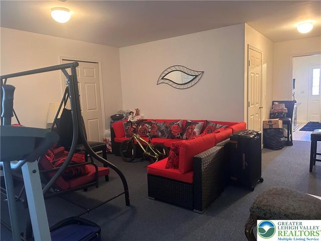 2465 Gillian, Forks Twp, PA 18040