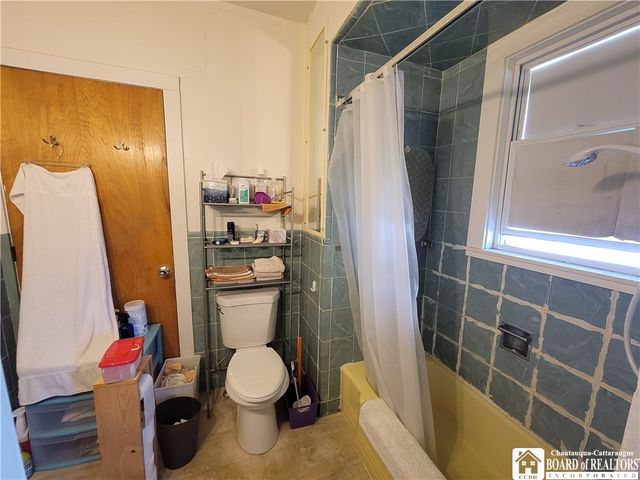 423 Lincoln Street, Jamestown, NY 14701