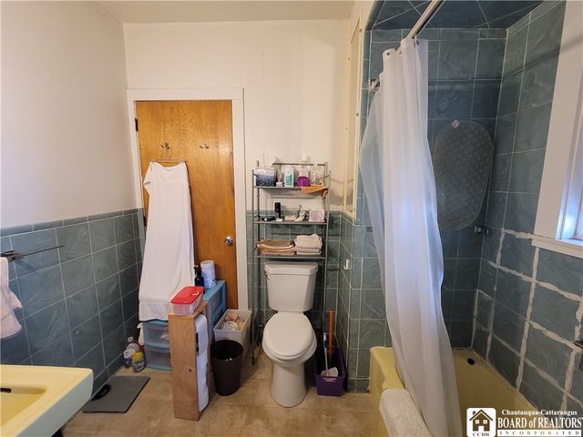 423 Lincoln Street, Jamestown, NY 14701