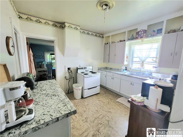 423 Lincoln Street, Jamestown, NY 14701