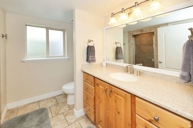 11223 S AUTUMN FARM DR, South Jordan, UT 84095