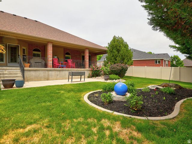 11223 S AUTUMN FARM DR, South Jordan, UT 84095