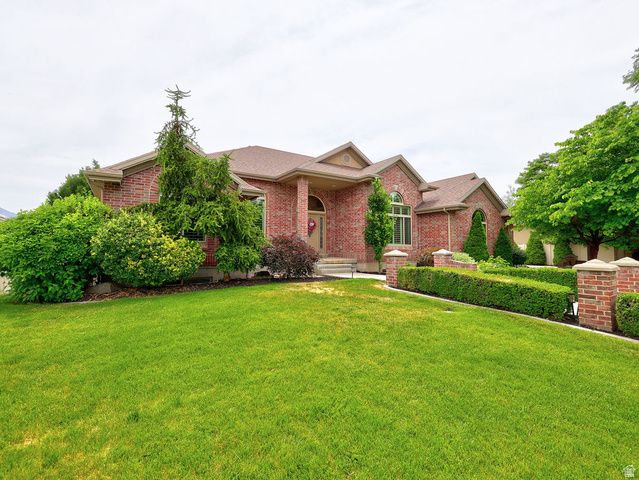 11223 S AUTUMN FARM DR, South Jordan, UT 84095