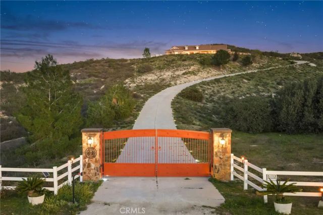 39339 Calle Conejo, Temecula, CA 92592