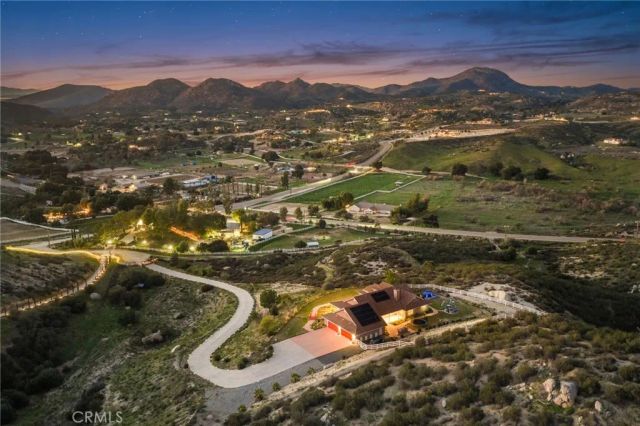 39339 Calle Conejo, Temecula, CA 92592