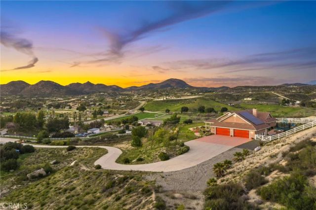 39339 Calle Conejo, Temecula, CA 92592