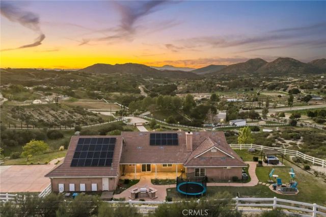 39339 Calle Conejo, Temecula, CA 92592