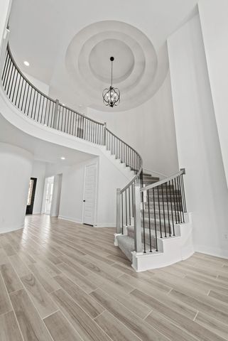 18819 Ivory Laurel Court, Hockley, TX 77447