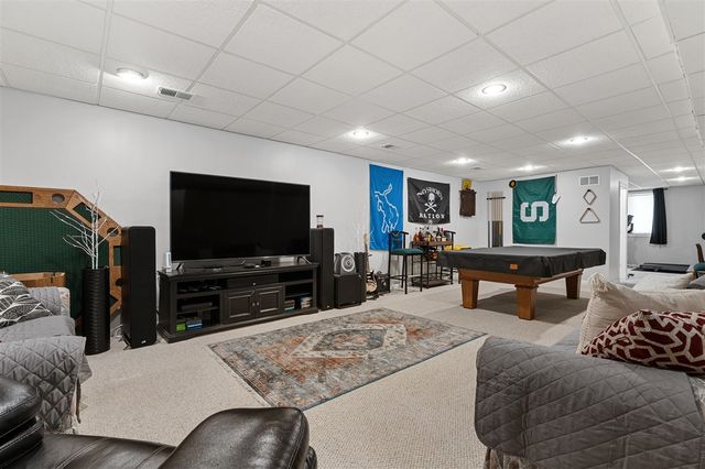 4823 Chasemoor Drive, Portage, MI 49024