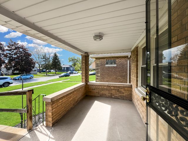 510 Price Avenue, Calumet City, IL 60409