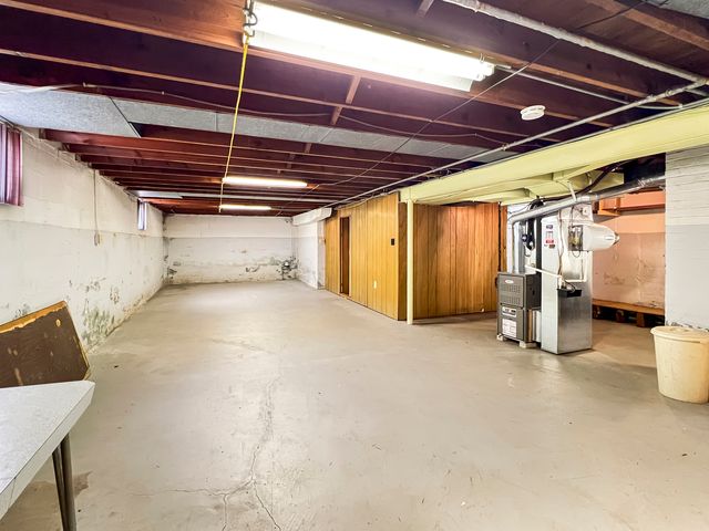 510 Price Avenue, Calumet City, IL 60409