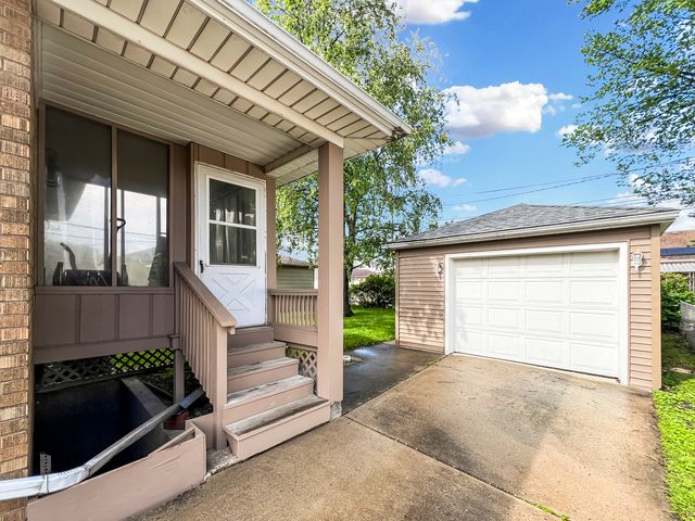 510 Price Avenue, Calumet City, IL 60409