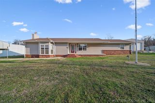 2 W Walnut Street, Salina, OK 74365
