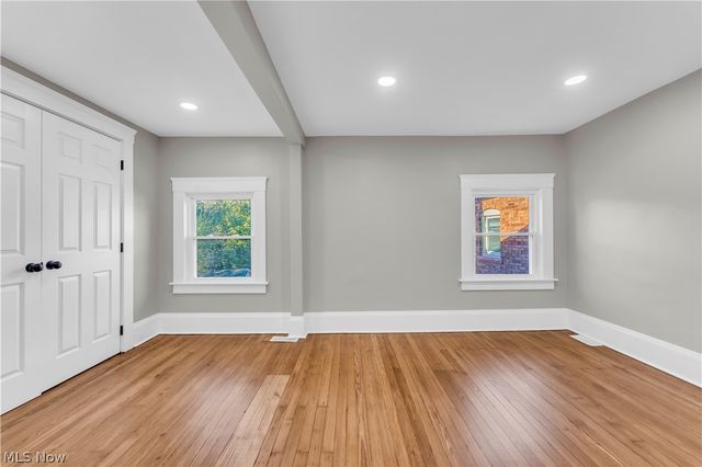 12206 Detroit Avenue, Lakewood, OH 44107