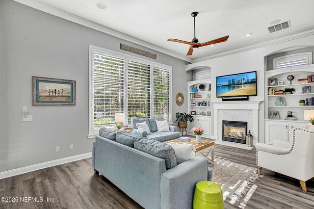 255 ST JOHNS FOREST Boulevard, St. Johns, FL 32259