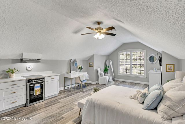 255 ST JOHNS FOREST Boulevard, St. Johns, FL 32259