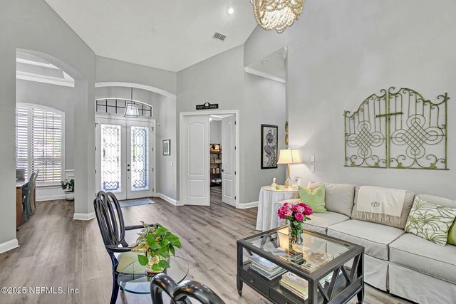 255 ST JOHNS FOREST Boulevard, St. Johns, FL 32259