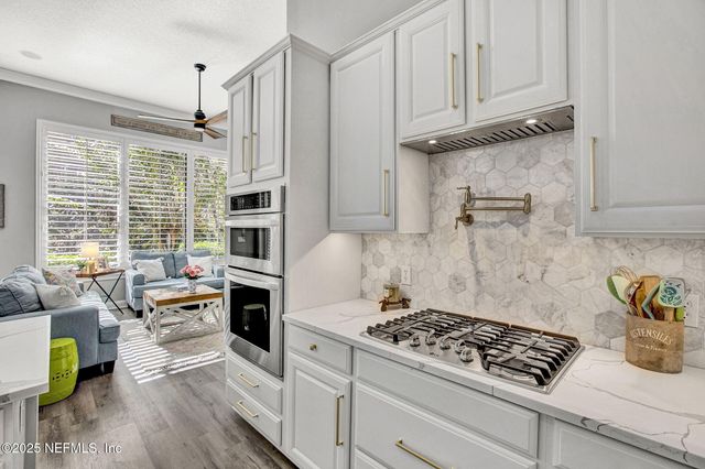 255 ST JOHNS FOREST Boulevard, St. Johns, FL 32259