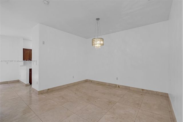 8643 NW 112th Pl 8643, Doral, FL 33178