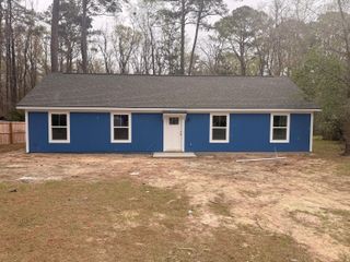 207 Woodlawn Street, Walterboro, SC 29488