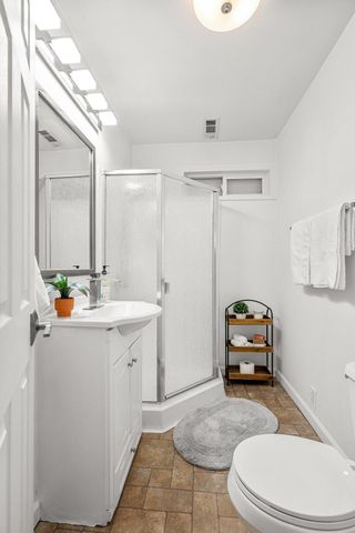 1545 Olive Avenue, Redding, CA 96001