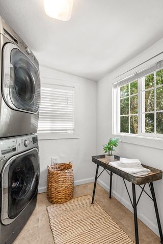 1545 Olive Avenue, Redding, CA 96001