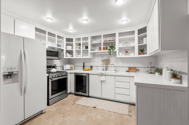 1545 Olive Avenue, Redding, CA 96001