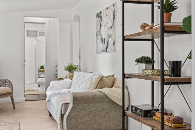 1545 Olive Avenue, Redding, CA 96001