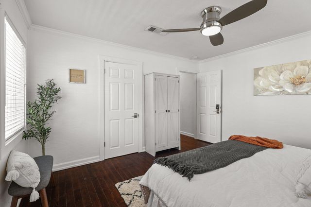 1545 Olive Avenue, Redding, CA 96001