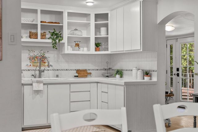 1545 Olive Avenue, Redding, CA 96001